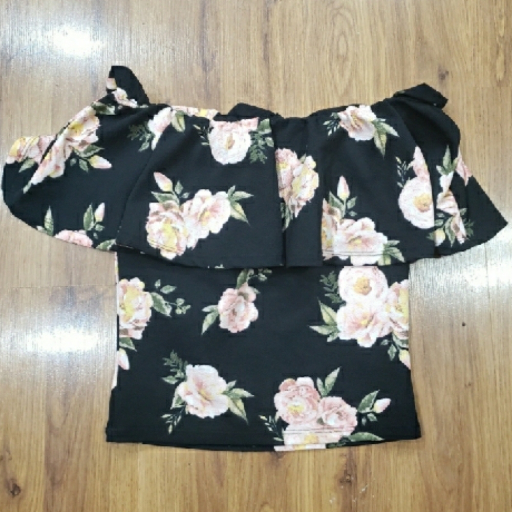 Floral Off-Shoulder Top - Black with Pink Flowers